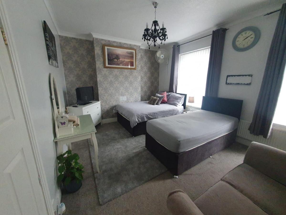 Private Luxury Double Room In Cardiff Exterior foto