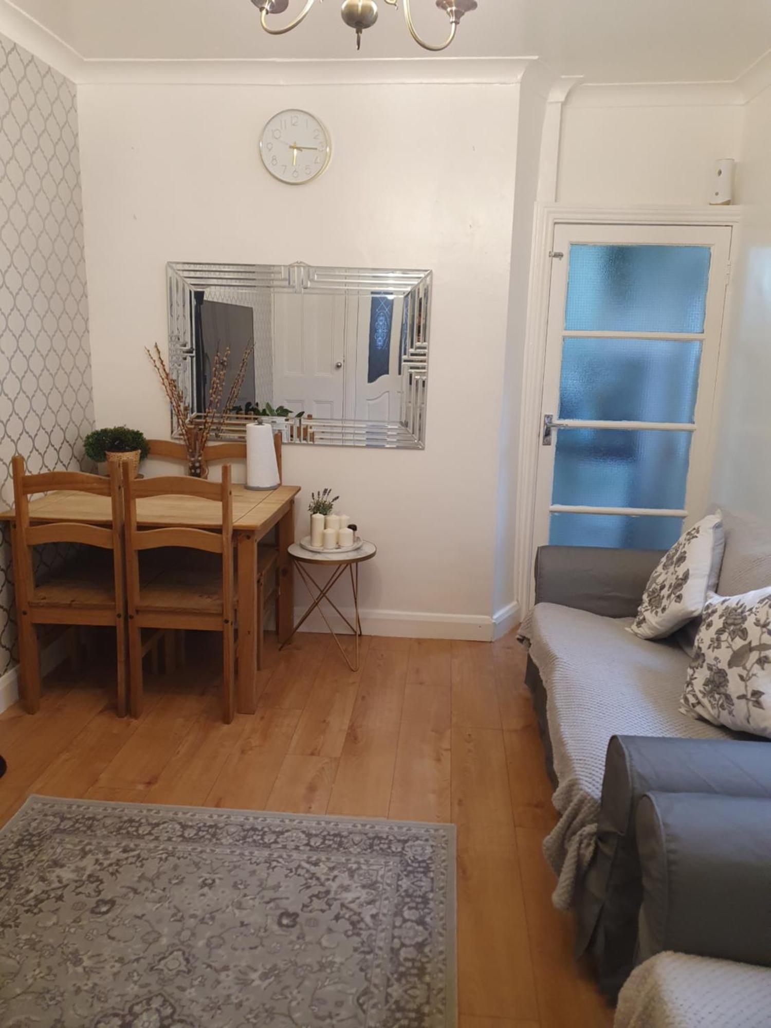 Private Luxury Double Room In Cardiff Exterior foto